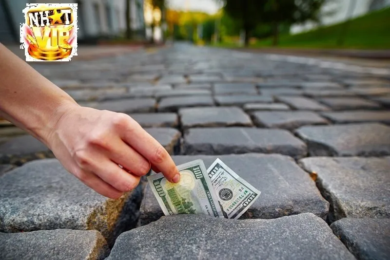 Câu hỏi về Mơ Nhặt Được Tiền tại Nhatvip